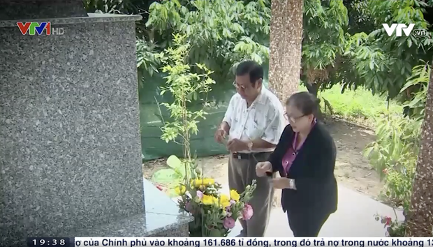 VTV lên án 1 người mẫu Vbiz vì livestream tục tĩu, mẹ NS Vân Quang Long lên sóng bộc bạch chuyện thành nạn nhân trên MXH - 1 VTV lên án 1 người mẫu Vbiz vì livestream tục tĩu, mẹ NS Vân Quang Long lên sóng bộc bạch chuyện thành nạn nhân trên MXH - 1