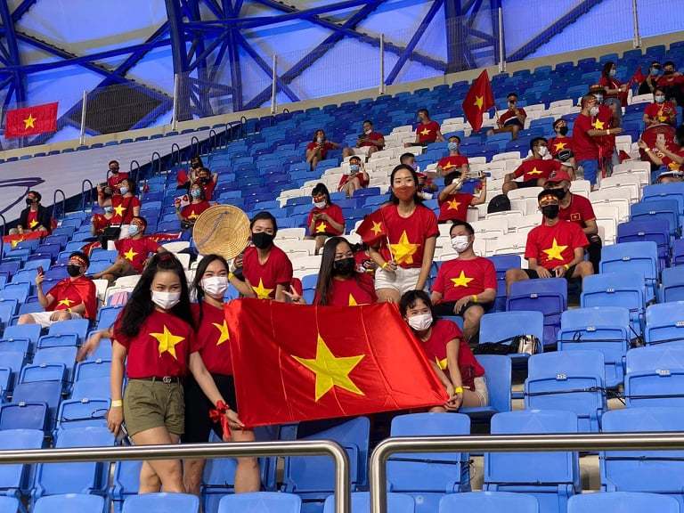 UAE chơi xấu, 'ôm' hết vé của CĐV Việt Nam - 1 UAE chơi xấu, 'ôm' hết vé của CĐV Việt Nam - 1