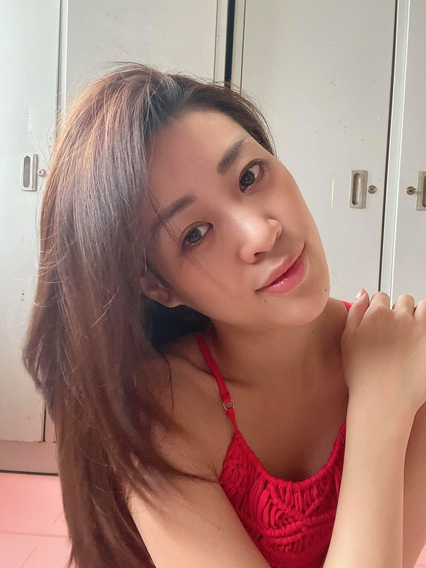 Khánh Vân khoe mặt mộc xinh không tì vết tại khu cách ly tập trung, quả xứng danh mỹ nhân được vote cao nhất lịch sử Miss Universe - 3 Khánh Vân khoe mặt mộc xinh không tì vết tại khu cách ly tập trung, quả xứng danh mỹ nhân được vote cao nhất lịch sử Miss Universe - 3