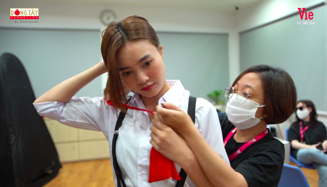 Running Man Vietnam: BTC liên tục đăng clip Lan Ngọc - Trường Giang - Jack nhưng không thấy Karik, liệu có đổi người? - 2 Running Man Vietnam: BTC liên tục đăng clip Lan Ngọc - Trường Giang - Jack nhưng không thấy Karik, liệu có đổi người? - 2