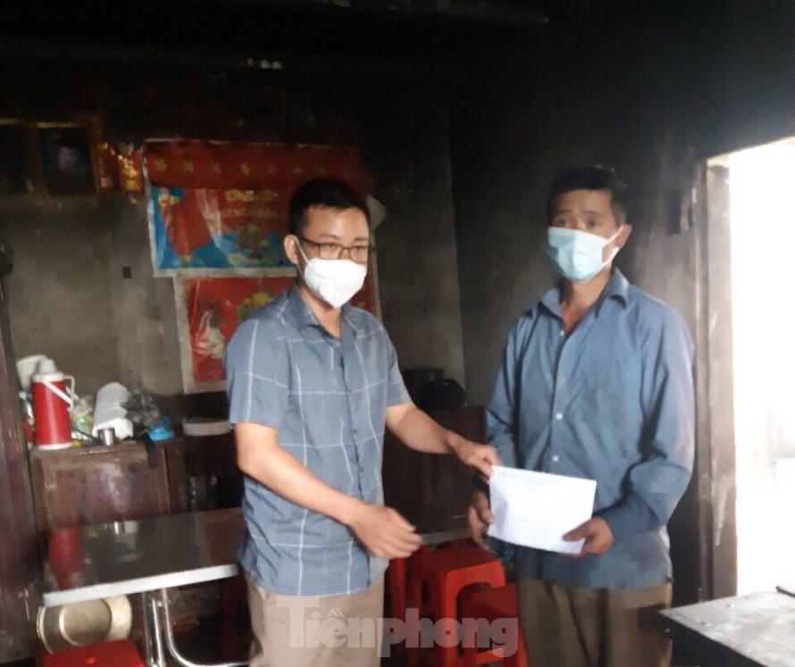 Nghịch lửa, bé trai 8 tuổi gây cháy nhà, chết thảm - 1 Nghịch lửa, bé trai 8 tuổi gây cháy nhà, chết thảm - 1