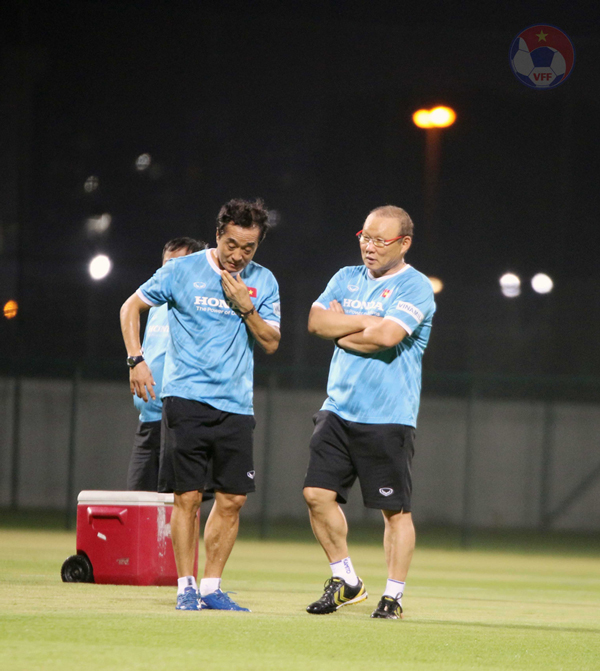 HLV Park Hang-seo: 'Trình độ chiến thuật, kỹ thuật của UAE đã tăng lên một bậc' - 1 HLV Park Hang-seo: 'Trình độ chiến thuật, kỹ thuật của UAE đã tăng lên một bậc' - 1
