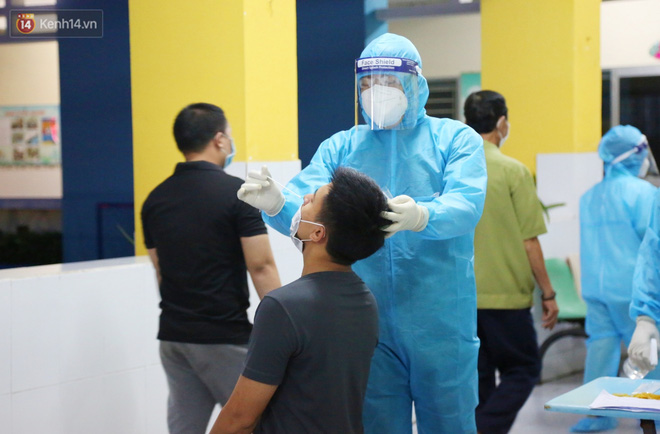 870 ca nhiễm trong vòng 28 ngày, TP.HCM sẽ kiểm soát dịch Covid-19 thế nào trong 2 tuần giãn cách xã hội tiếp theo? - 2 870 ca nhiễm trong vòng 28 ngày, TP.HCM sẽ kiểm soát dịch Covid-19 thế nào trong 2 tuần giãn cách xã hội tiếp theo? - 2