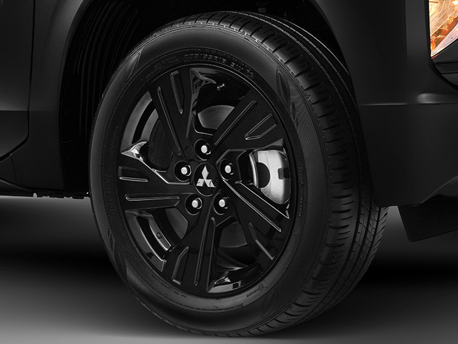 Mitsubishi Xpander thêm phiên bản đặc biệt: Thể thao hơn, nâng cấp dàn loa mới, tăng sức cạnh tranh trước Suzuki Ertiga, XL7 - 4