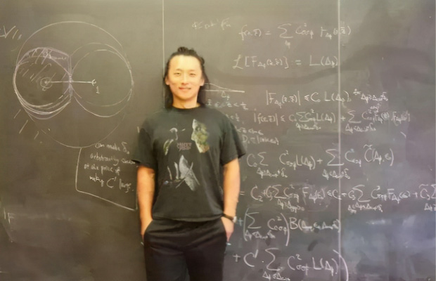 'Thiên tài trong các thiên tài' khiến Harvard phá vỡ thông lệ 300 năm: Học tiểu học trong 3 ngày, 12 tuổi vào đại học nhưng vẫn bị ghét bỏ chỉ trích - 2 'Thiên tài trong các thiên tài' khiến Harvard phá vỡ thông lệ 300 năm: Học tiểu học trong 3 ngày, 12 tuổi vào đại học nhưng vẫn bị ghét bỏ chỉ trích - 2