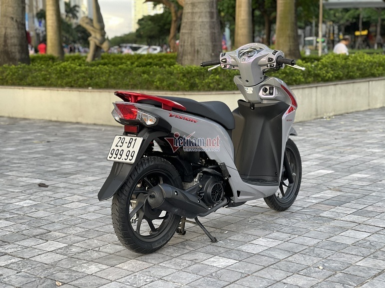 Honda Vision biển ngũ quý 9 giá hơn 400 triệu đồng tại Hà Nội - 1 Honda Vision biển ngũ quý 9 giá hơn 400 triệu đồng tại Hà Nội - 1