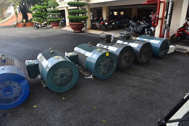 Cảnh sát đột kích phá chuyên án hơn 500kg ma túy giấu trong dạ dày lợn, mô tơ điện - 1 Cảnh sát đột kích phá chuyên án hơn 500kg ma túy giấu trong dạ dày lợn, mô tơ điện - 1