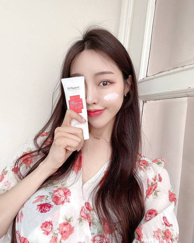 5 món skincare bạn không được sống thiếu trong mùa hè và chỉ cần vậy thôi, da sẽ chuẩn mịn đẹp 5 món skincare bạn không được sống thiếu trong mùa hè và chỉ cần vậy thôi, da sẽ chuẩn mịn đẹp