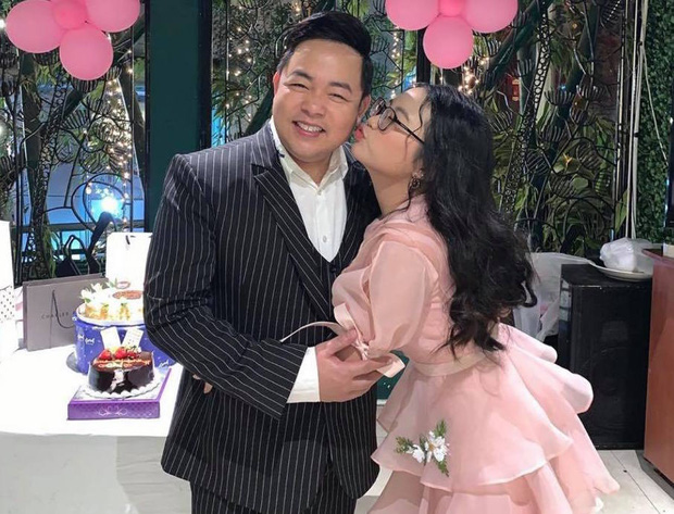 1001 chuyện con nuôi trong showbiz: Phi Nhung gặp liên hoàn biến, Hoài Linh nghi cạch mặt Hoài Lâm đến nay vẫn chưa xoá bỏ - 8 1001 chuyện con nuôi trong showbiz: Phi Nhung gặp liên hoàn biến, Hoài Linh nghi cạch mặt Hoài Lâm đến nay vẫn chưa xoá bỏ - 8
