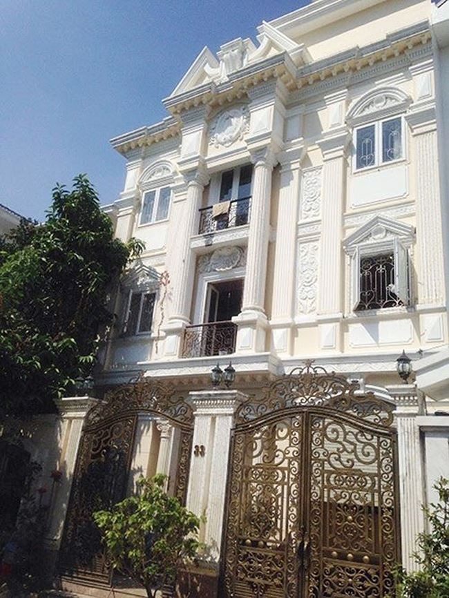 Bị 'đá xéo' chuyện chấp nhận lấy chồng già vì ham tiền, Minh Hằng đáp trả một câu khiến antifan tắt điện' - 4 Bị 'đá xéo' chuyện chấp nhận lấy chồng già vì ham tiền, Minh Hằng đáp trả một câu khiến antifan tắt điện' - 4