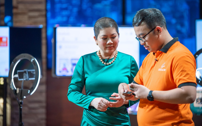 Từ chối đề nghị rót 30 tỷ để về đội Shark Liên, CEO Cuccu.vn được quẹt thẻ 'đặt cọc' ngay 300 triệu - 2 Từ chối đề nghị rót 30 tỷ để về đội Shark Liên, CEO Cuccu.vn được quẹt thẻ 'đặt cọc' ngay 300 triệu - 2