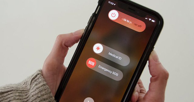 Xuất hiện lỗi đặt tên mạng khiến iPhone bị hỏng kết nối WiFi lẫn AirDrop, gây hoang mang cho nhiều người dùng Xuất hiện lỗi đặt tên mạng khiến iPhone bị hỏng kết nối WiFi lẫn AirDrop, gây hoang mang cho nhiều người dùng