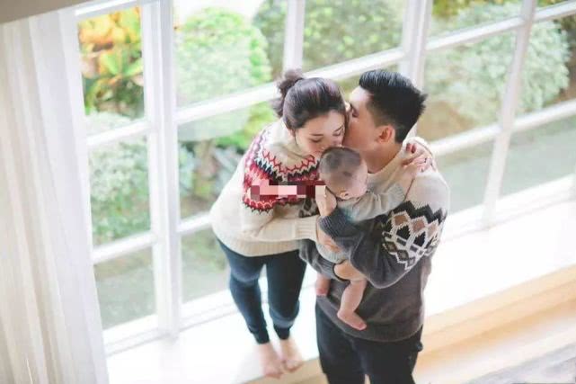 'Ông trùm' cho con trai đi du học 'cuỗm' luôn ái nữ tỷ phú xứ Cảng Thơm, quà cưới bố chồng tặng cô dâu trị giá 3,5 nghìn tỷ gây rung chuyển thị trường bất động sản! - 4 'Ông trùm' cho con trai đi du học 'cuỗm' luôn ái nữ tỷ phú xứ Cảng Thơm, quà cưới bố chồng tặng cô dâu trị giá 3,5 nghìn tỷ gây rung chuyển thị trường bất động sản! - 4