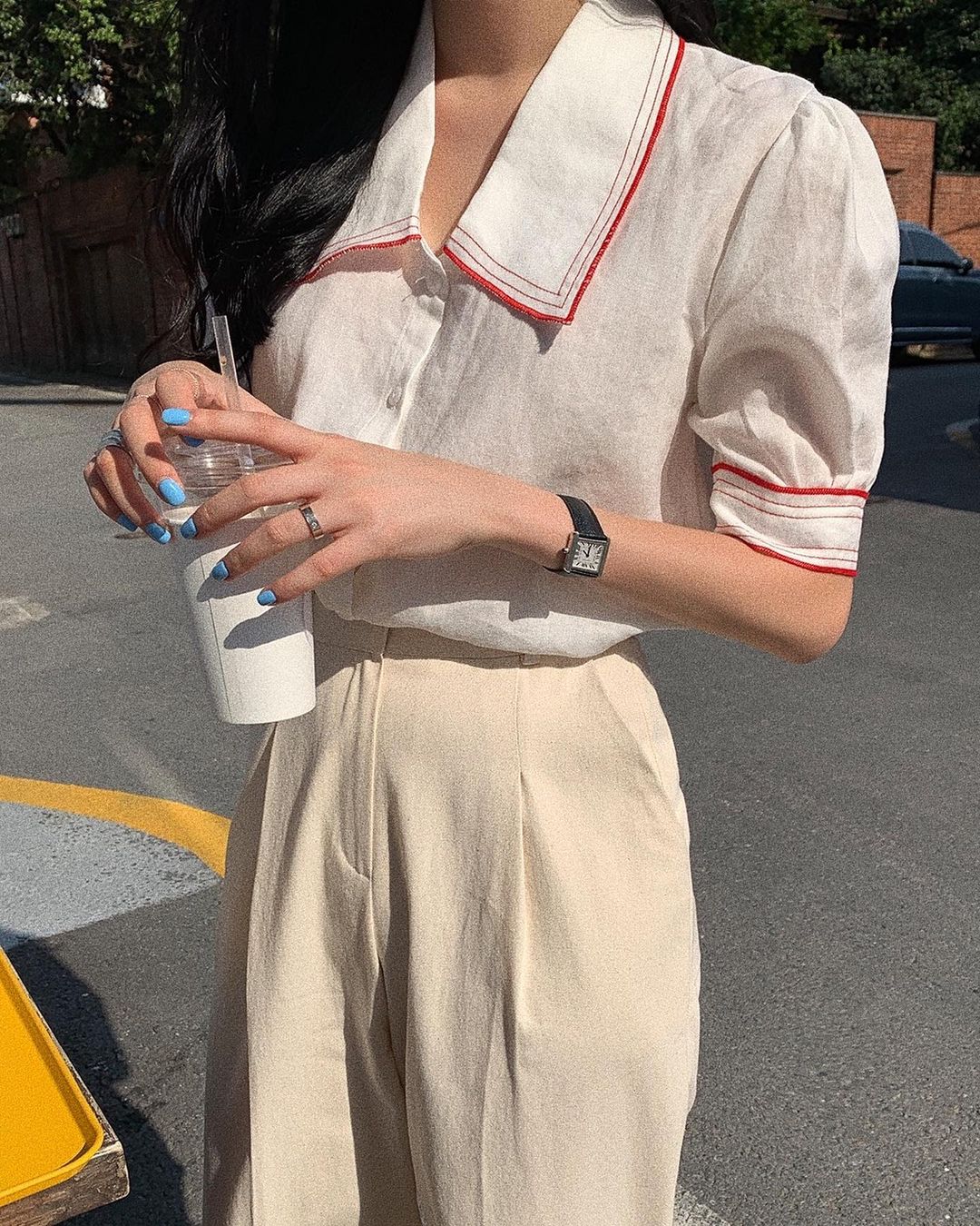 5 kiểu áo blouse trắng phủ sóng hè này: Diện lên 'auto' sang chảnh, lên hình sống ảo đẹp mãn nhãn - 7 5 kiểu áo blouse trắng phủ sóng hè này: Diện lên 'auto' sang chảnh, lên hình sống ảo đẹp mãn nhãn - 7