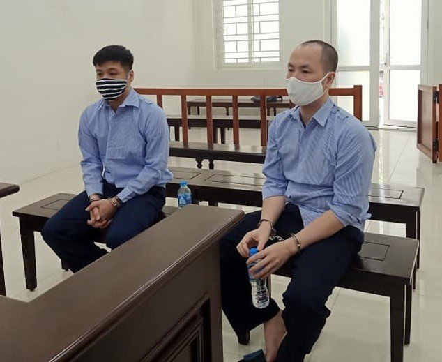 Đòi nợ không đúng cách, chủ tiệm cầm đồ biến thành kẻ cướp Đòi nợ không đúng cách, chủ tiệm cầm đồ biến thành kẻ cướp
