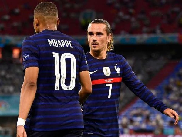 Pháp bất ngờ có thay đổi trước trận gặp Ronaldo và Bồ Đào Nha Pháp bất ngờ có thay đổi trước trận gặp Ronaldo và Bồ Đào Nha