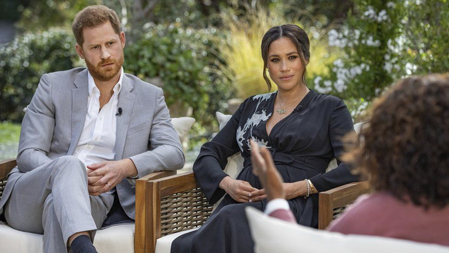 Nguồn cơn dẫn đến drama Hoàng gia Anh với nhà Meghan không hồi kết: Do Thái tử Charles không muốn Archie làm Hoàng tử? Nguồn cơn dẫn đến drama Hoàng gia Anh với nhà Meghan không hồi kết: Do Thái tử Charles không muốn Archie làm Hoàng tử?