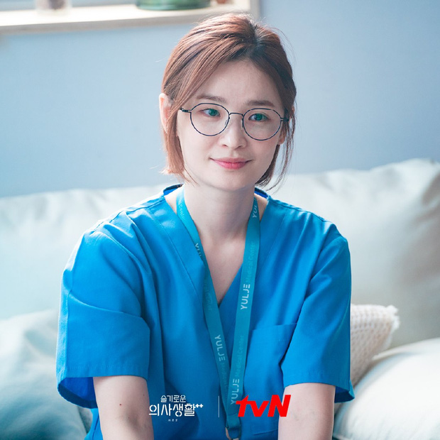 6 chị đẹp phim Hàn đã giàu còn giỏi làm khán giả u mê: 'Tài phiệt' Son Ye Jin, bà cả Mine phải lép vế trước số 1 - 1 6 chị đẹp phim Hàn đã giàu còn giỏi làm khán giả u mê: 'Tài phiệt' Son Ye Jin, bà cả Mine phải lép vế trước số 1 - 1