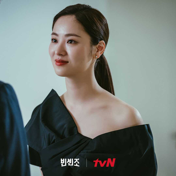 6 chị đẹp phim Hàn đã giàu còn giỏi làm khán giả u mê: 'Tài phiệt' Son Ye Jin, bà cả Mine phải lép vế trước số 1 - 10 6 chị đẹp phim Hàn đã giàu còn giỏi làm khán giả u mê: 'Tài phiệt' Son Ye Jin, bà cả Mine phải lép vế trước số 1 - 10