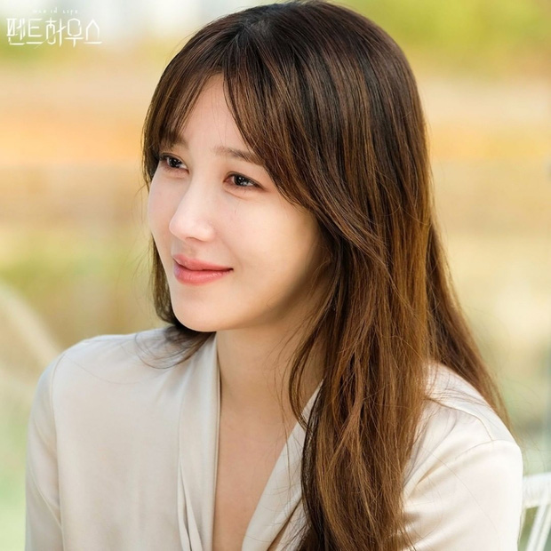 6 chị đẹp phim Hàn đã giàu còn giỏi làm khán giả u mê: 'Tài phiệt' Son Ye Jin, bà cả Mine phải lép vế trước số 1 - 8 6 chị đẹp phim Hàn đã giàu còn giỏi làm khán giả u mê: 'Tài phiệt' Son Ye Jin, bà cả Mine phải lép vế trước số 1 - 8