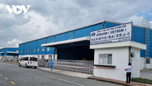 Bình Dương: Nam thanh niên F1 trốn cách ly vào làm việc, cả công ty bị phong tỏa Bình Dương: Nam thanh niên F1 trốn cách ly vào làm việc, cả công ty bị phong tỏa