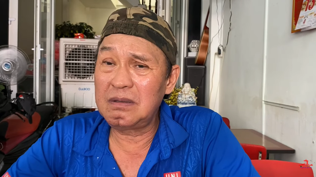 NS Duy Phương tiếp tục nói về ồn ào từ thiện của Hoài Linh: Anh có thể qua mặt được vài trăm người chứ làm sao qua mặt mấy triệu người NS Duy Phương tiếp tục nói về ồn ào từ thiện của Hoài Linh: Anh có thể qua mặt được vài trăm người chứ làm sao qua mặt mấy triệu người
