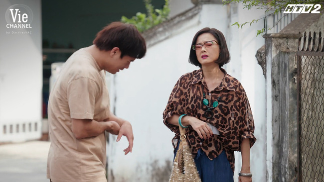 Cây táo nở hoa: Lộ sự thật về cái thai của Dư và Trinh, mẹ Ngọc đẩy con đẻ lao đầu vào ô tô - 5 Cây táo nở hoa: Lộ sự thật về cái thai của Dư và Trinh, mẹ Ngọc đẩy con đẻ lao đầu vào ô tô - 5