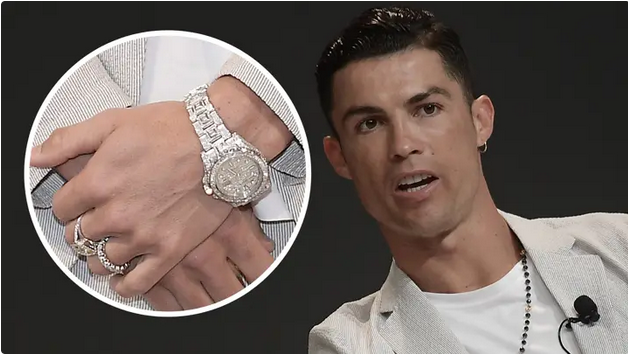 Tỉ phú đô la Ronaldo sở hữu chiếc đồng hồ Rolex đắt nhất lịch sử Tỉ phú đô la Ronaldo sở hữu chiếc đồng hồ Rolex đắt nhất lịch sử