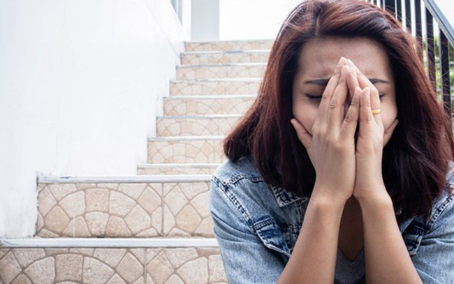 Trước khi đi họp lớp, tôi nấu cho mẹ chồng nồi thịt kho để rồi lúc về nhà chứng kiến cảnh tượng bủn rủn tay chân Trước khi đi họp lớp, tôi nấu cho mẹ chồng nồi thịt kho để rồi lúc về nhà chứng kiến cảnh tượng bủn rủn tay chân