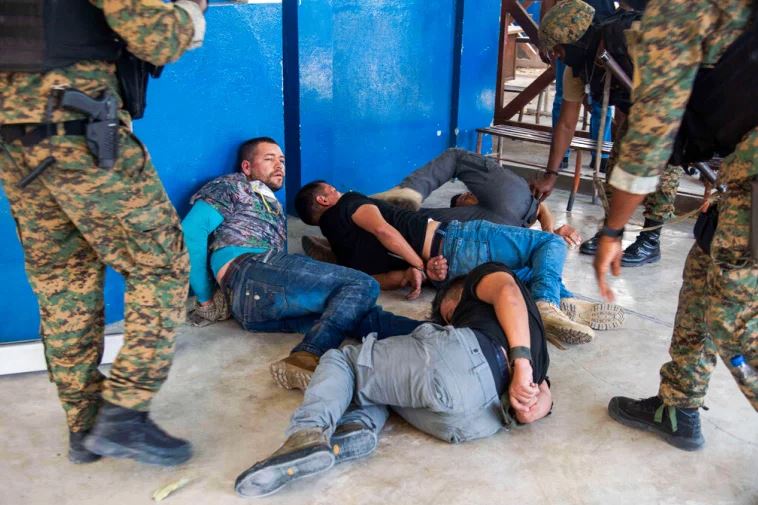 Nhóm sát thủ ám sát tổng thống Haiti trong 30 phút như thế nào? Nhóm sát thủ ám sát tổng thống Haiti trong 30 phút như thế nào?