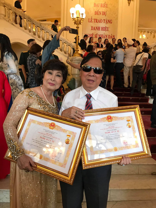 NSƯT Khải Hoàn là sao Việt thứ 3 phải nhập viện vì nhiễm Covid-19 NSƯT Khải Hoàn là sao Việt thứ 3 phải nhập viện vì nhiễm Covid-19