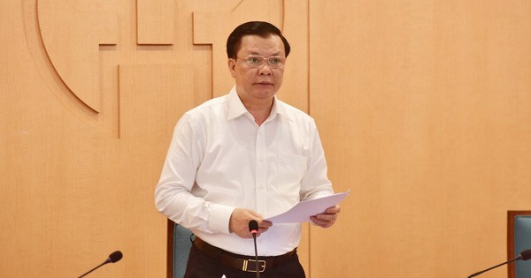 Hà Nội nâng mức nguy cơ trong kịch bản chống dịch, chuẩn bị 20.000 giường điều trị F0 Hà Nội nâng mức nguy cơ trong kịch bản chống dịch, chuẩn bị 20.000 giường điều trị F0