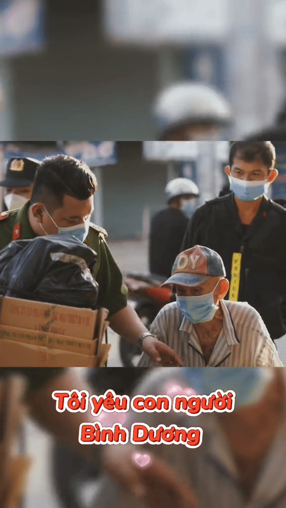 Công an chạm mặt ông cụ nhặt ve chai trong ngày giãn cách, hành động tiếp theo khiến người dân quay clip tung lên mạng Công an chạm mặt ông cụ nhặt ve chai trong ngày giãn cách, hành động tiếp theo khiến người dân quay clip tung lên mạng