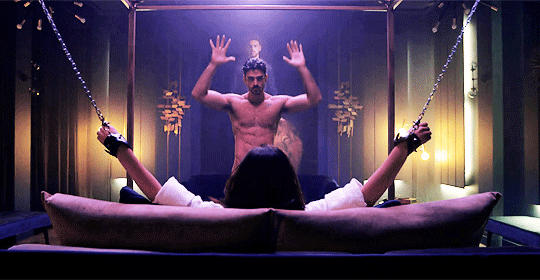 'Thả cửa' loạt nội dung 18+ vô nghĩa gây sốc, Netflix đang khiêu dâm hóa để câu view? 'Thả cửa' loạt nội dung 18+ vô nghĩa gây sốc, Netflix đang khiêu dâm hóa để câu view?