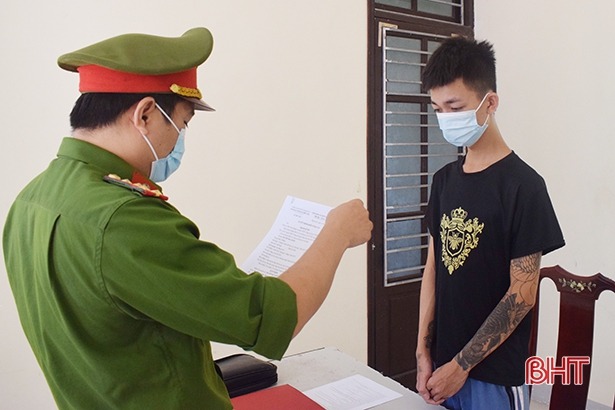 Hà Tĩnh: Bắt đối tượng lợi dụng trẻ dưới 16 tuổi để giao ma túy Hà Tĩnh: Bắt đối tượng lợi dụng trẻ dưới 16 tuổi để giao ma túy