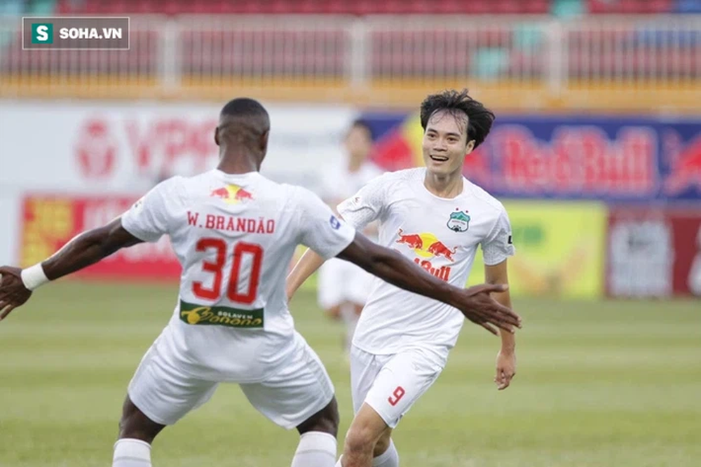 CLB V.League đang nợ lương có quyết định khó hiểu, 9 đội phản đối lùi giải sang năm 2022 CLB V.League đang nợ lương có quyết định khó hiểu, 9 đội phản đối lùi giải sang năm 2022