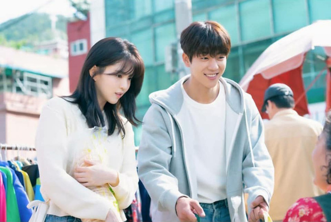 Phim 19+ Nevertheless tập 6: Han So Hee khiến bạn trai mới tuyên bố đối đầu với Song Kang để giành lấy tình yêu - 1 Phim 19+ Nevertheless tập 6: Han So Hee khiến bạn trai mới tuyên bố đối đầu với Song Kang để giành lấy tình yêu - 1