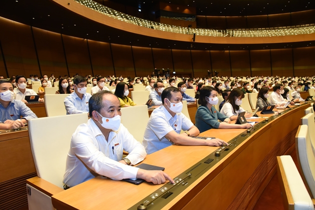 Quốc hội phê duyệt hơn 3 triệu tỉ đồng vay nợ trong 5 năm tới Quốc hội phê duyệt hơn 3 triệu tỉ đồng vay nợ trong 5 năm tới