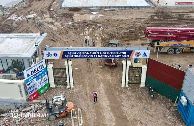 Ảnh: Hà Nội thần tốc xây dựng bệnh viện dã chiến điều trị bệnh nhân COVID-19 Ảnh: Hà Nội thần tốc xây dựng bệnh viện dã chiến điều trị bệnh nhân COVID-19