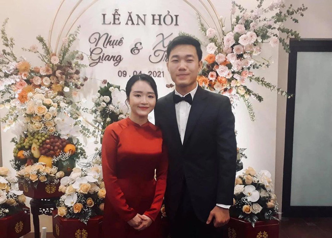 Vợ cầu thủ Xuân Trường đăng hình ảnh mũm mĩm và chiếc đầm “gợi nhớ” của hội bầu bí khiến dân tình nghi ngờ - 1 Vợ cầu thủ Xuân Trường đăng hình ảnh mũm mĩm và chiếc đầm “gợi nhớ” của hội bầu bí khiến dân tình nghi ngờ - 1