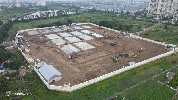 Ảnh: Hà Nội thần tốc xây dựng bệnh viện dã chiến điều trị bệnh nhân COVID-19 - 5 Ảnh: Hà Nội thần tốc xây dựng bệnh viện dã chiến điều trị bệnh nhân COVID-19 - 5