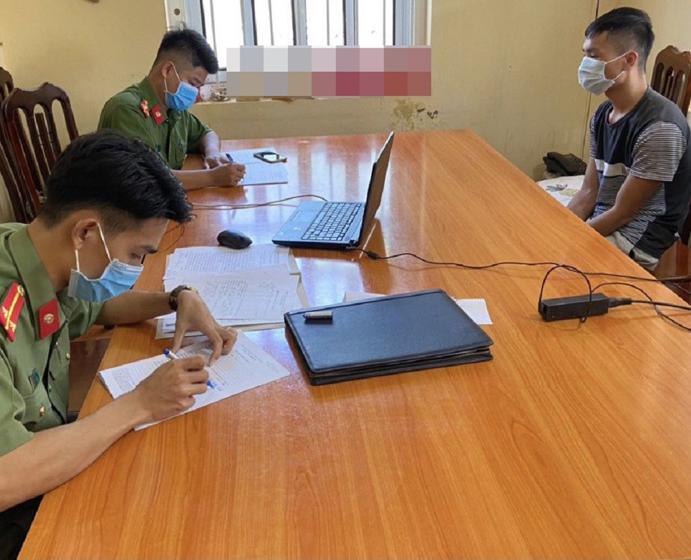 Hà Nội phạt gần 1.000 trường hợp vi phạm quy định phòng dịch Covid-19 trong ngày 30/7 Hà Nội phạt gần 1.000 trường hợp vi phạm quy định phòng dịch Covid-19 trong ngày 30/7