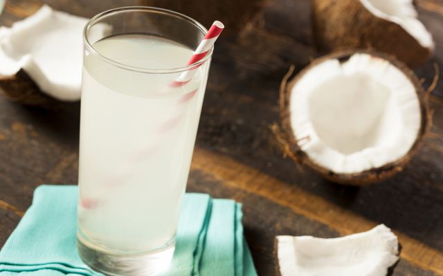 Nước dừa tốt nhưng đây là 6 tác dụng phụ khiến chúng trở nên nguy hiểm cho cơ thể, cần cảnh giác khi dùng - 1 Nước dừa tốt nhưng đây là 6 tác dụng phụ khiến chúng trở nên nguy hiểm cho cơ thể, cần cảnh giác khi dùng - 1