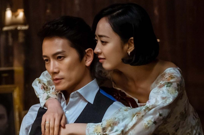 5 nhân vật phản diện trong năm 2021 khiến khán giả không thể ghét bỏ: Song Jong Ki chiếm trọn tình cảm - 5 5 nhân vật phản diện trong năm 2021 khiến khán giả không thể ghét bỏ: Song Jong Ki chiếm trọn tình cảm - 5