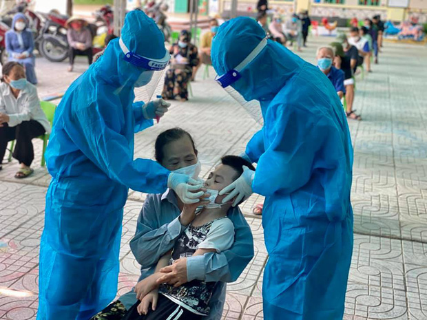 Người đàn ông từ miền Nam về sau 3 lần xét nghiệm mới dương tính SARS-CoV-2 Người đàn ông từ miền Nam về sau 3 lần xét nghiệm mới dương tính SARS-CoV-2