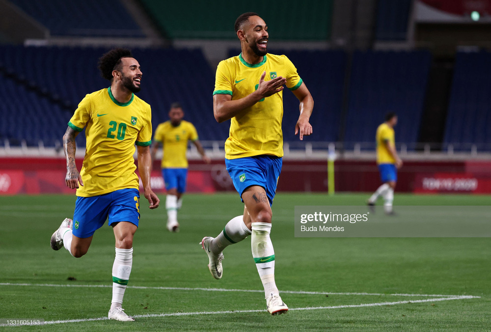 'Truyền nhân Ro béo' tỏa sáng, Brazil hóa giải ngựa ô, lọt vào bán kết Olympic - 1 'Truyền nhân Ro béo' tỏa sáng, Brazil hóa giải ngựa ô, lọt vào bán kết Olympic - 1