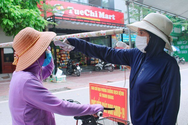 Nam công nhân công ty Sumidenso Hải Dương và mẹ đẻ nghi mắc COVID-19 Nam công nhân công ty Sumidenso Hải Dương và mẹ đẻ nghi mắc COVID-19