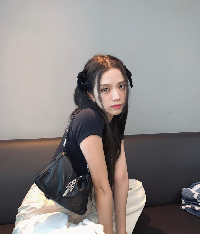 Điểm lại 10 trend khai nguồn từ idol Hàn, đâu mới là xu hướng được lòng netizen nhất? - 7 Điểm lại 10 trend khai nguồn từ idol Hàn, đâu mới là xu hướng được lòng netizen nhất? - 7