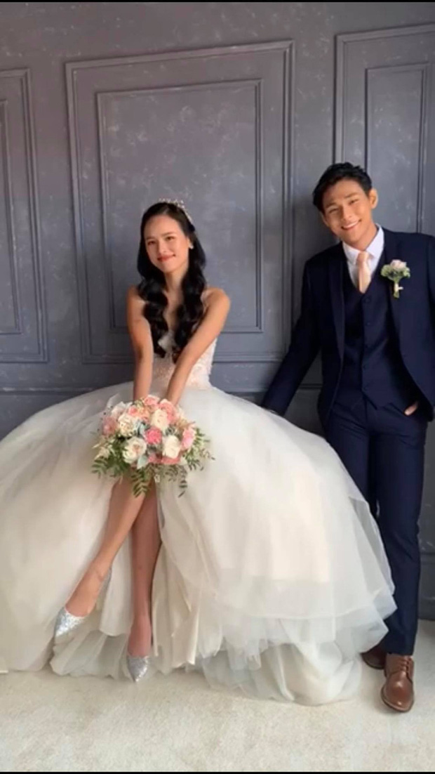 Sau 1 năm ly hôn, Tuyết Lan lần đầu khoe bạn trai mới và tiết lộ luôn 2 bí mật yêu đương - 2 Sau 1 năm ly hôn, Tuyết Lan lần đầu khoe bạn trai mới và tiết lộ luôn 2 bí mật yêu đương - 2
