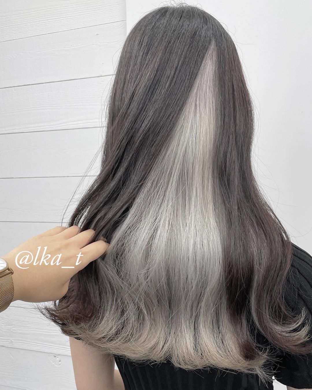 Kiểu tóc nhuộm nửa đầu nhìn không hề 'hư hỏng': Ghim ngay để hết dịch là đặt lịch làm tóc - 8 Kiểu tóc nhuộm nửa đầu nhìn không hề 'hư hỏng': Ghim ngay để hết dịch là đặt lịch làm tóc - 8